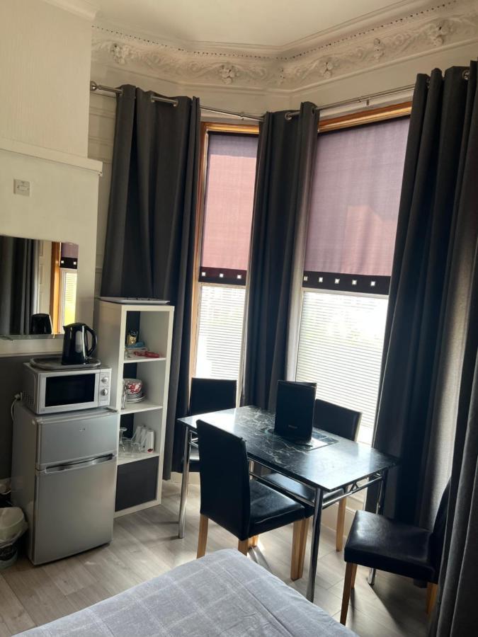 Mccoinnich Rooms Данді Екстер'єр фото
